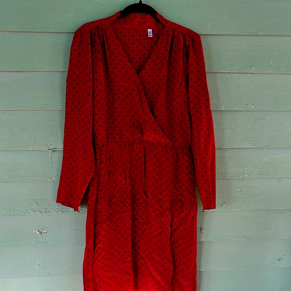 1970s Silk Korean Polka dot dress